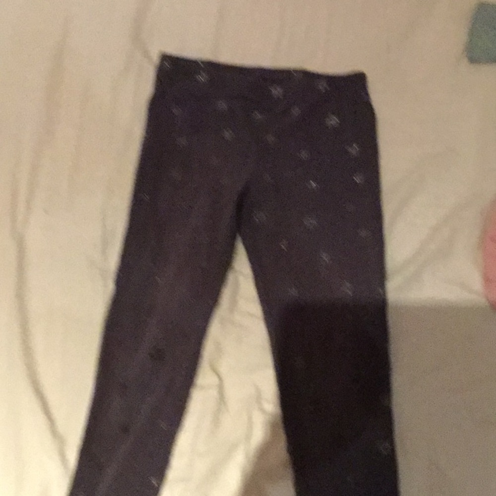 Grey leggings with sparkley stars